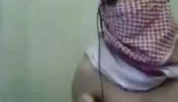 الشعر الداكن في انتظار فيلم سكس الراهبات 4 U لتشغيل لعبة OMBSHOW لا تمزح حتى الموت